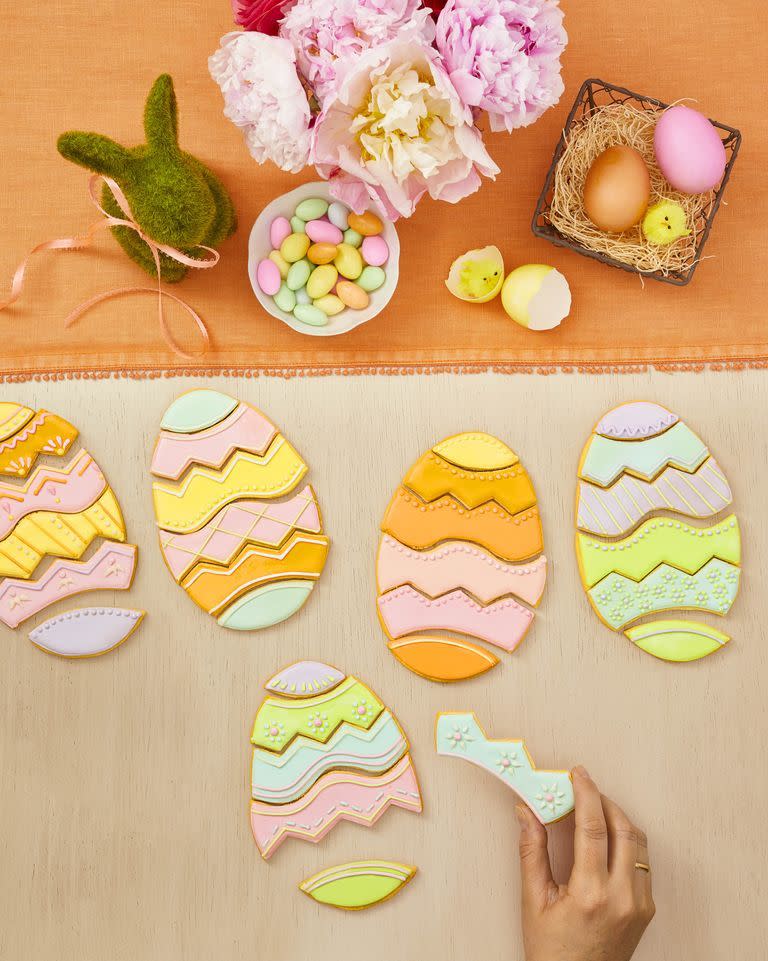 Egg Puzzle Cookies