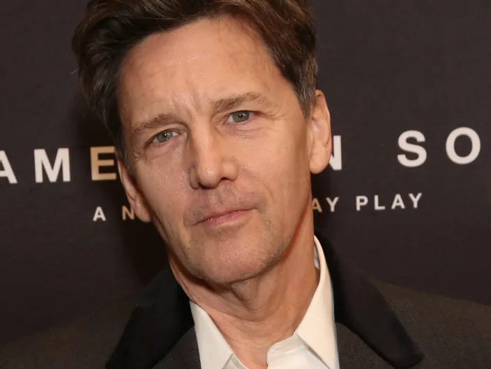 andrew mccarthy noviembre 2018