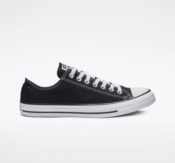 Converse Low Top