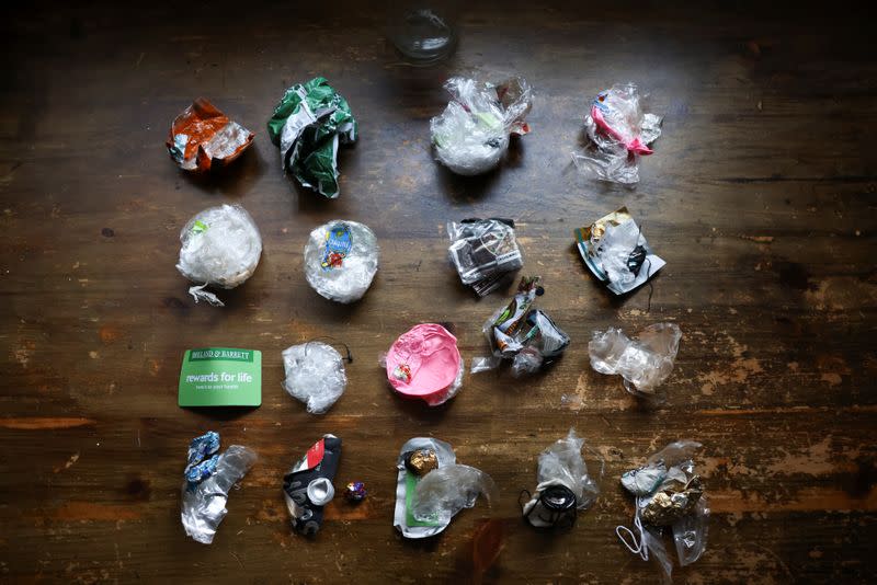 All of the non-recyclable waste produced by Ander Zabala and his household in one month, in London