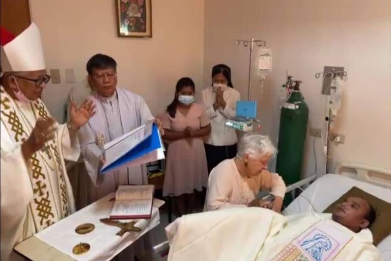 La ceremonia de ordenación del padre Mim fue subida a las redes sociales por un religioso vietnamita amigo del flamante sacerdote