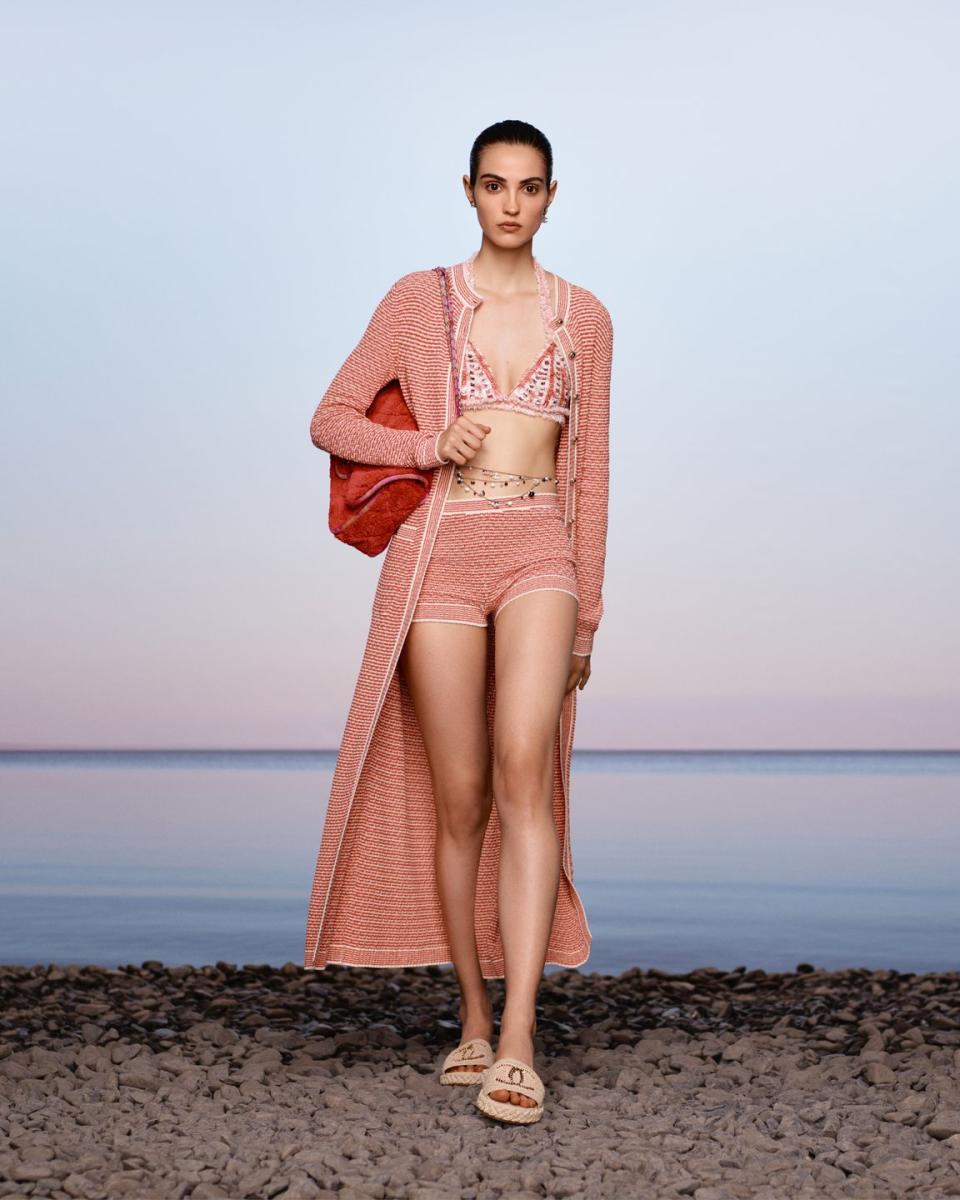 See Every Look From Chanel's Cruise 2021 Collection