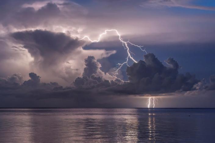 A photographer captured a lightning storm on camera (Ronald Kotinsky/SWNS)