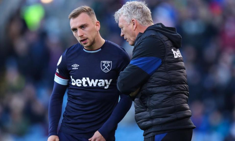 David Moyes with Jarrod Bowen