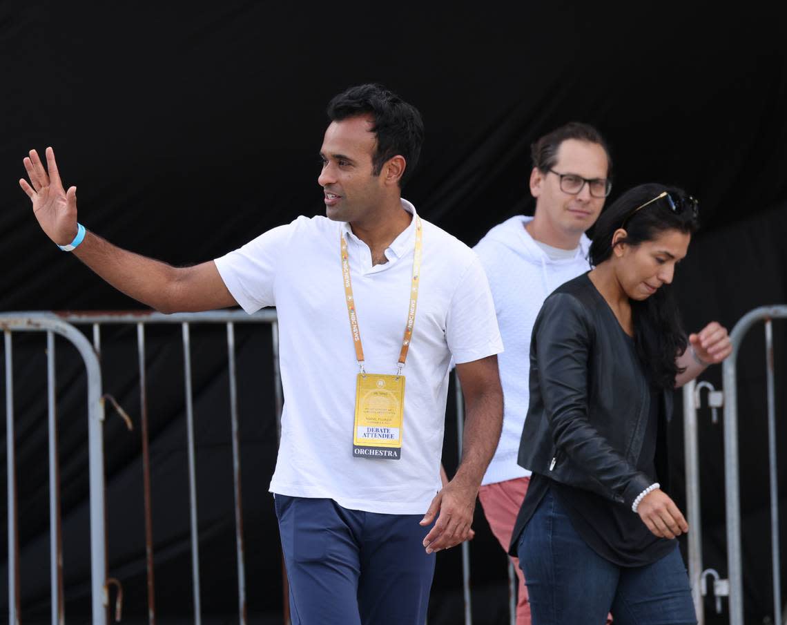 Republican Presidential candidate Vivek Ramaswamy waves as he exits from the Knight Concert Hall prior to the Republican Presidential Primary debate at the Adrienne Arsht Performing Art Center on Wednesday, Nov. 8, 2023 in Miami, Florida.