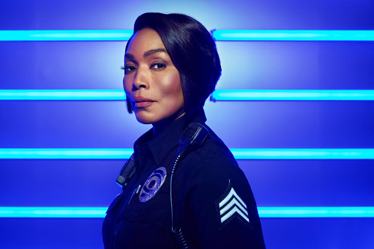 9-1-1 Recap Angela Bassett References