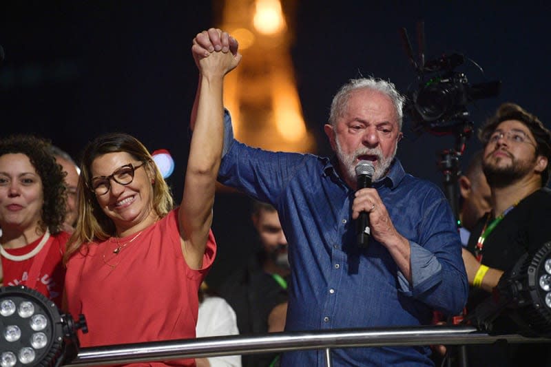 Lula da Silva junto a su mujer Janja