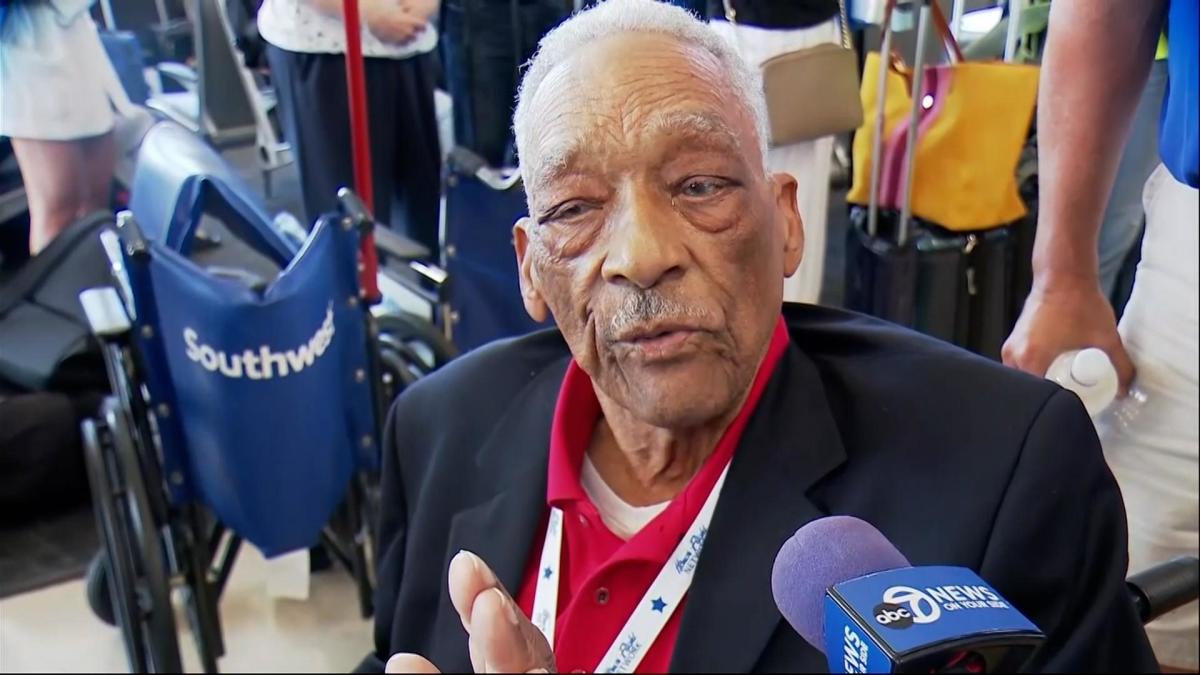 First-ever Juneteenth honor flight takes 26 Black veterans to ...