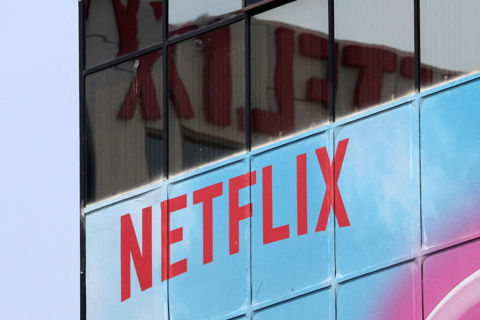 FILE PHOTO: Netflix said it will phase out its basic ad free plan in the US and France. REUTERS/Lucy Nicholson/File Photo