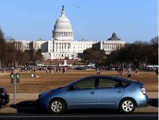 Toyota Prius at US Capitol, by Flickr user Izik