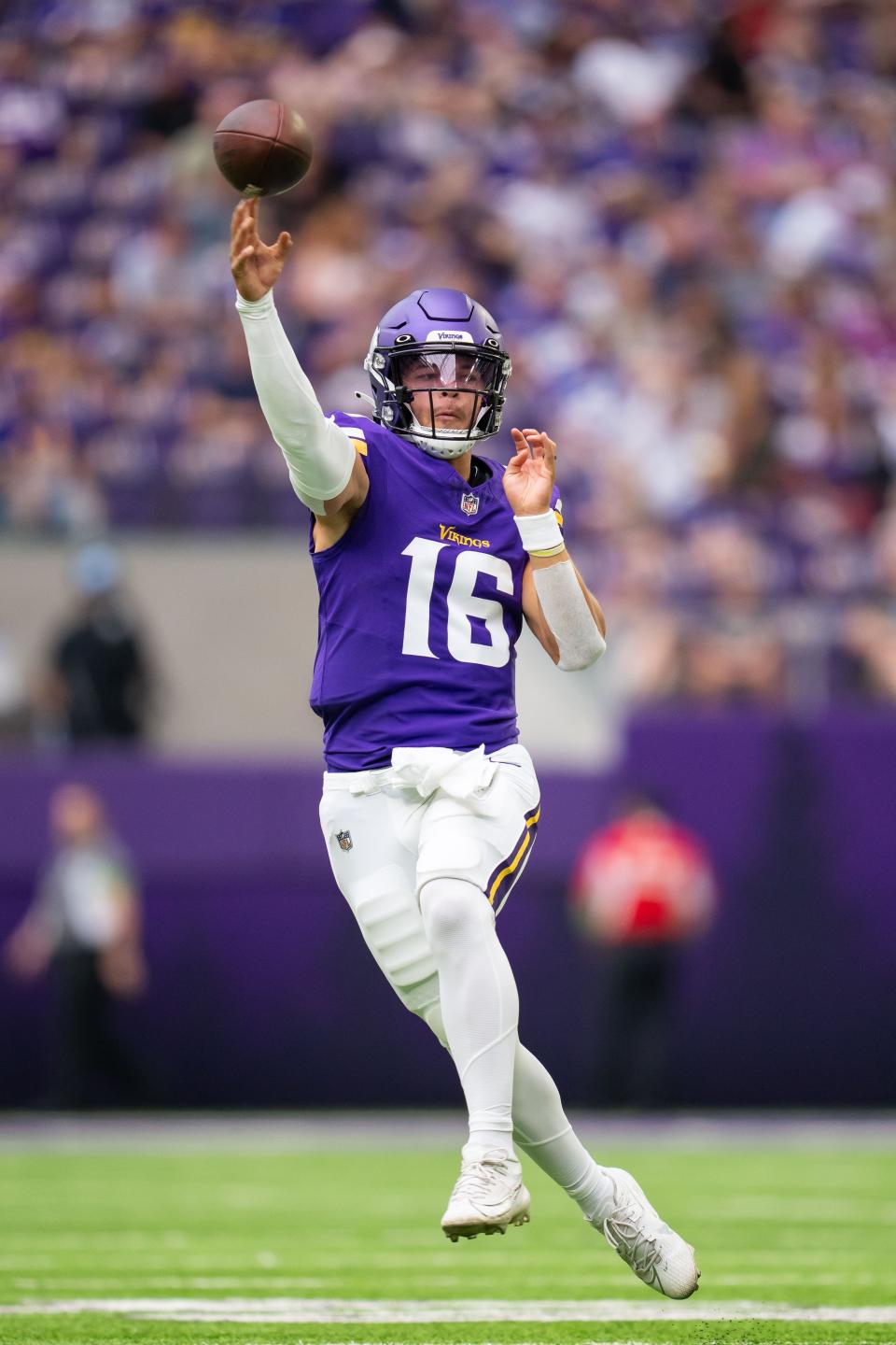 Can Jaren Hall and the Minnesota Vikings beat the Atlanta Falcons? NFL Week 9 picks and predictions weigh in on Sunday's game.