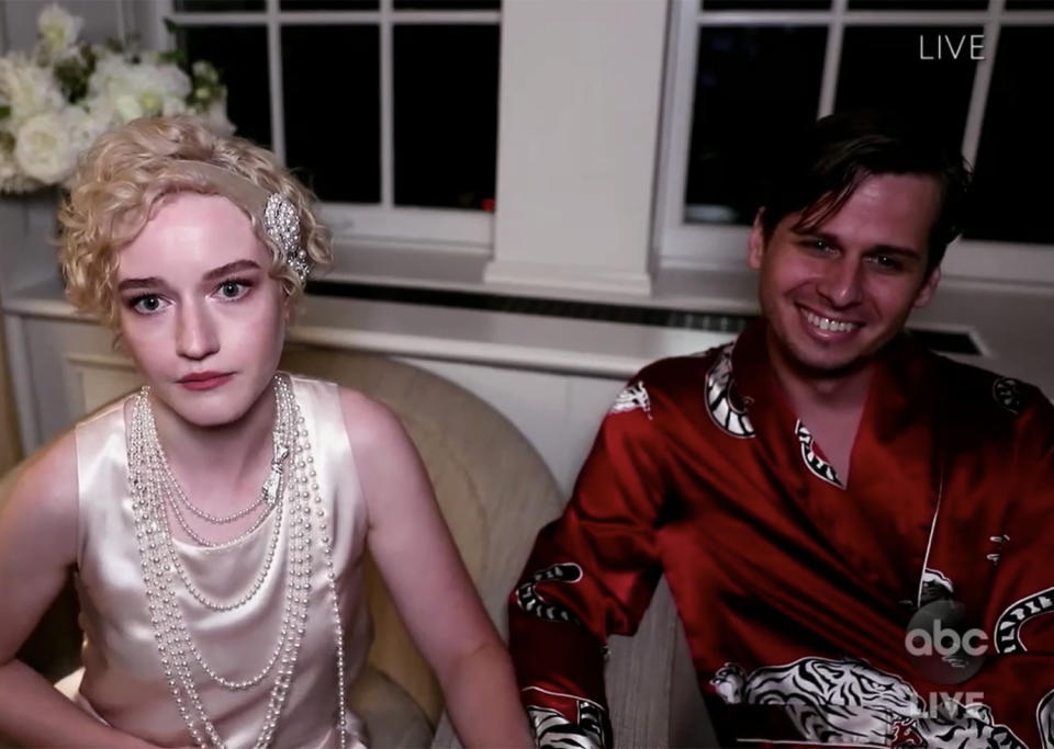 Julia Garner & Mark Foster