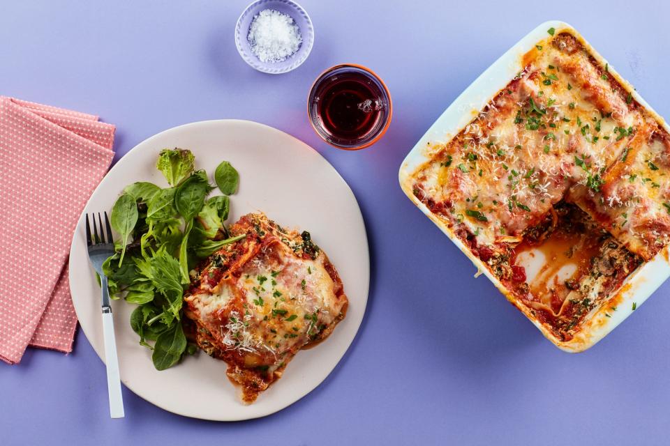 Microwave Lasagna With Spinach, Mushrooms, and Three Cheeses