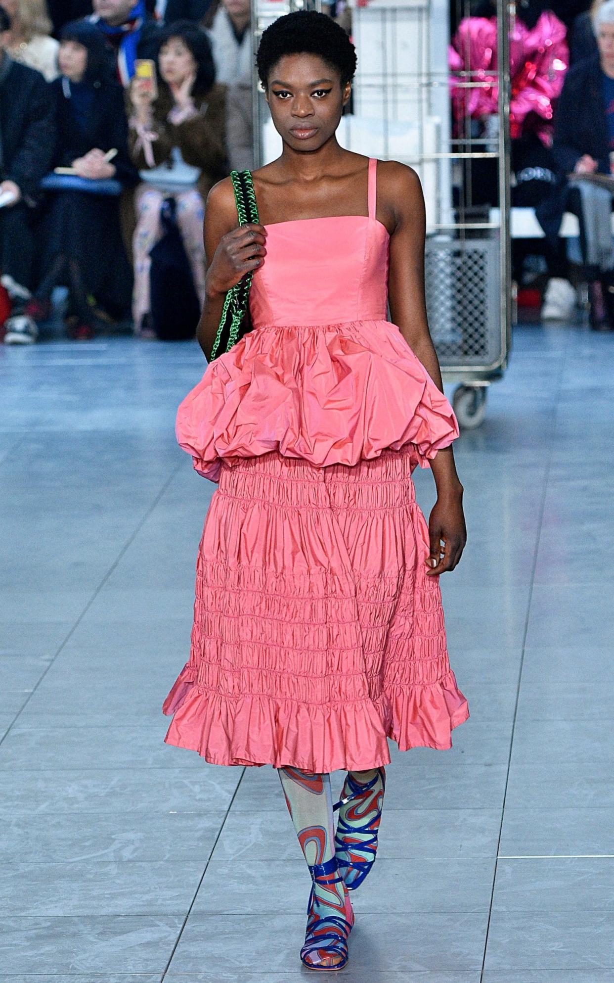 Taffeta on the Molly Goddard catwalk at London Fashion Week - Gamma-Rapho