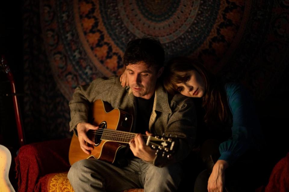 Casey Affleck (with Zooey Deschanel) stars as a singer-songwriter who finds that the album he made as a teenager has become a word-of-mouth hit in the true-life drama "Dreamin' Wild."