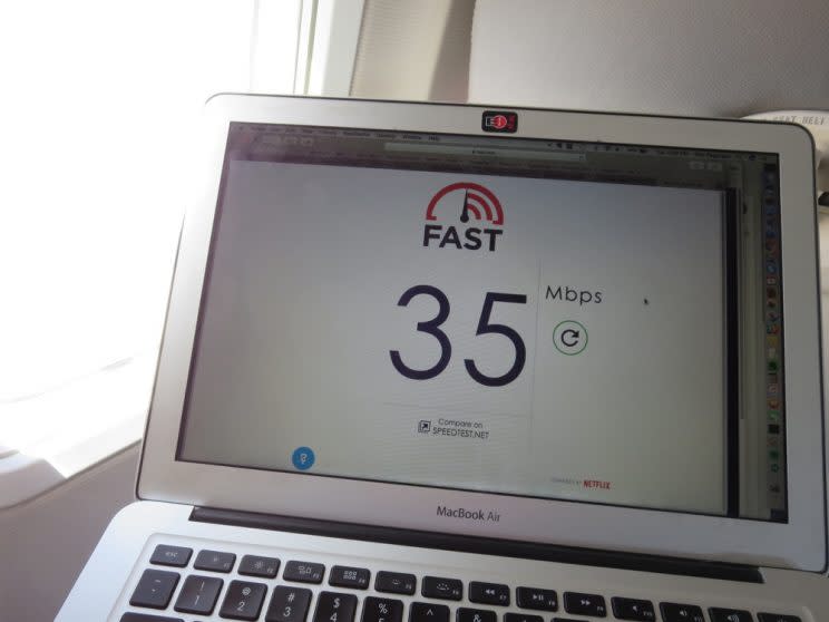 Gogo Wi-Fi speed test.