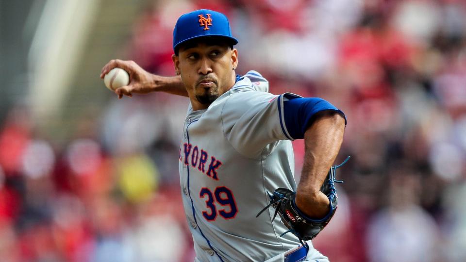 Apr 7, 2024; Cincinnati, Ohio, USA; New York Mets relief pitcher Edwin Diaz (39) pitches against the Cincinnati Reds in the ninth inning at Great American Ball Park. 