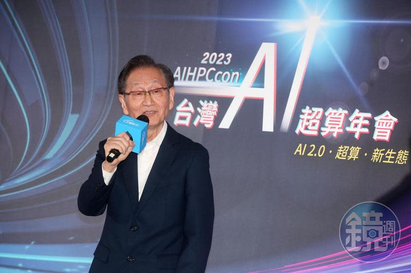 華碩今舉辦台灣AI超算年會，董事長施崇棠在活動會後被媒體追問CPU風暴爭議。