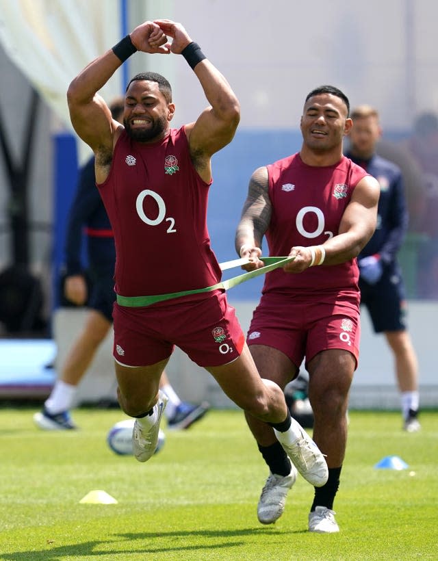 Joe Cokanasiga at work during England's World Cup training camp