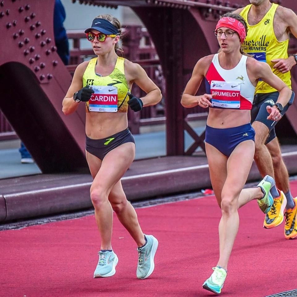 Sutton's Jessie Cardin keeps pace in the Chicago Marathon with France's Marie-Ange Brumelot, who finished 15th among women, one place behind Cardin.