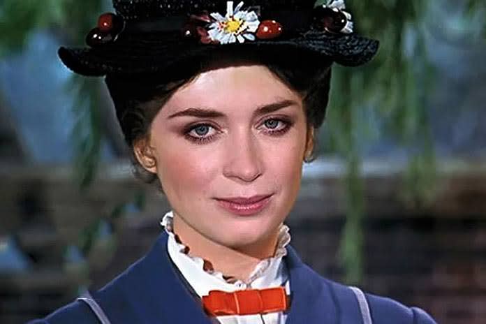 Emily Blunt como Mary Poppins en ‘Mary Poppins Returns’ (2018). Crédito: Walt Disney Pictures