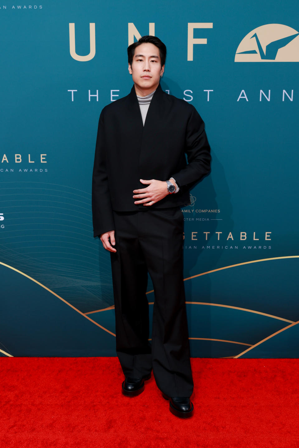 Young Mazino at the Unforgettable Gala held at the Beverly Hilton on December 16, 2023 in Beverly Hills, California.