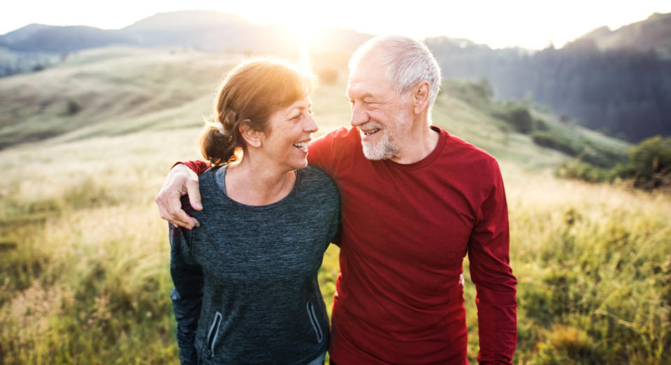 A new study reveals that people with happy wives are more likely to live a healthy, longer life. [Photo: Getty]