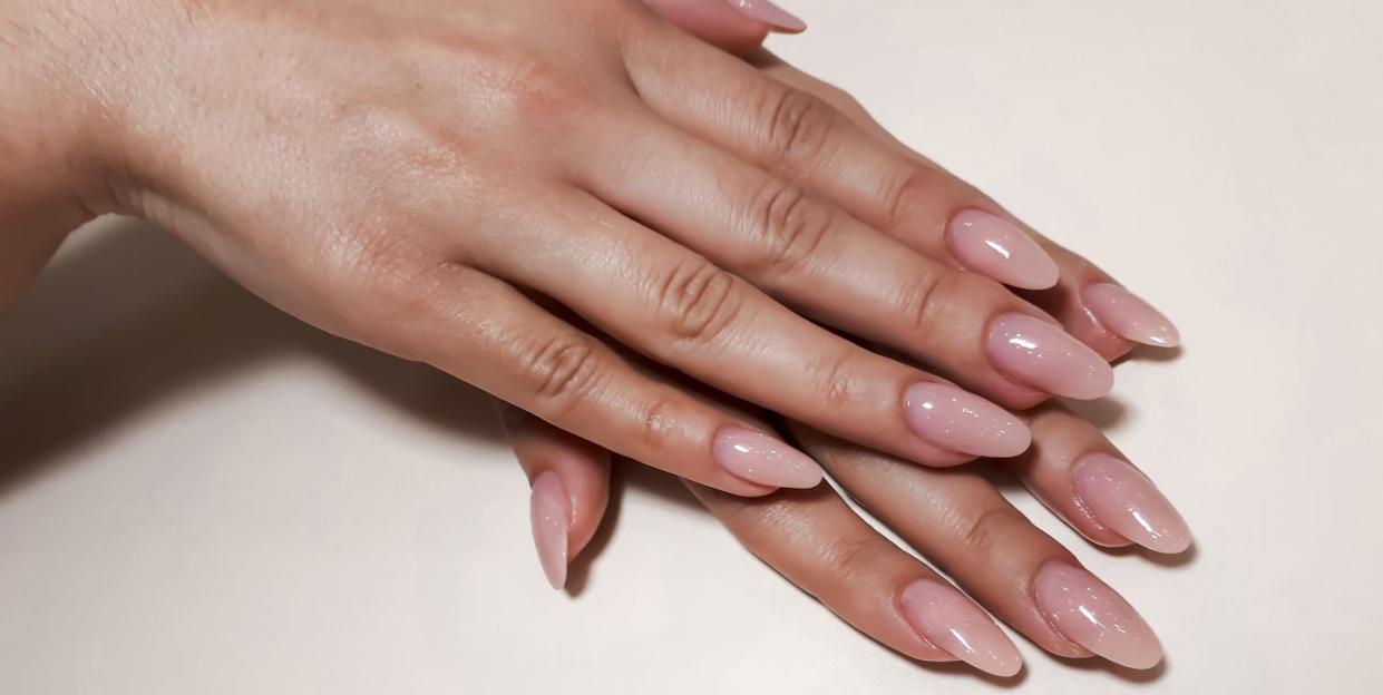 gel manicure