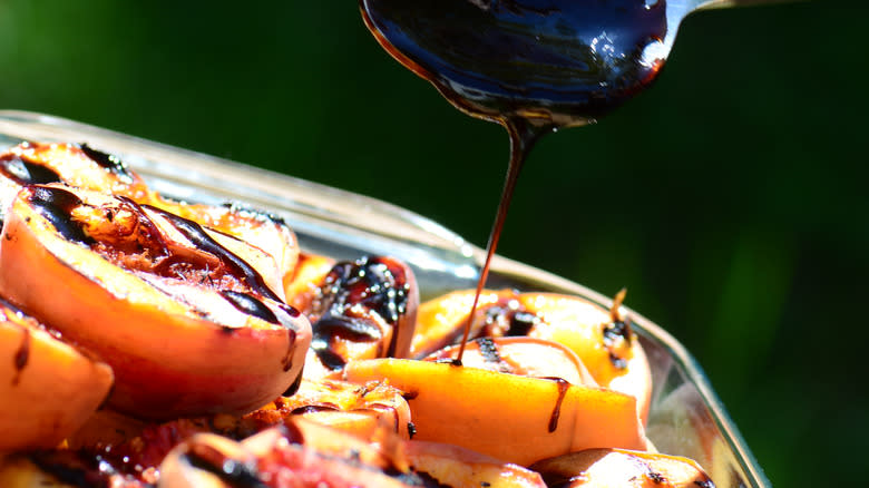 Peaches with balsamic reduction