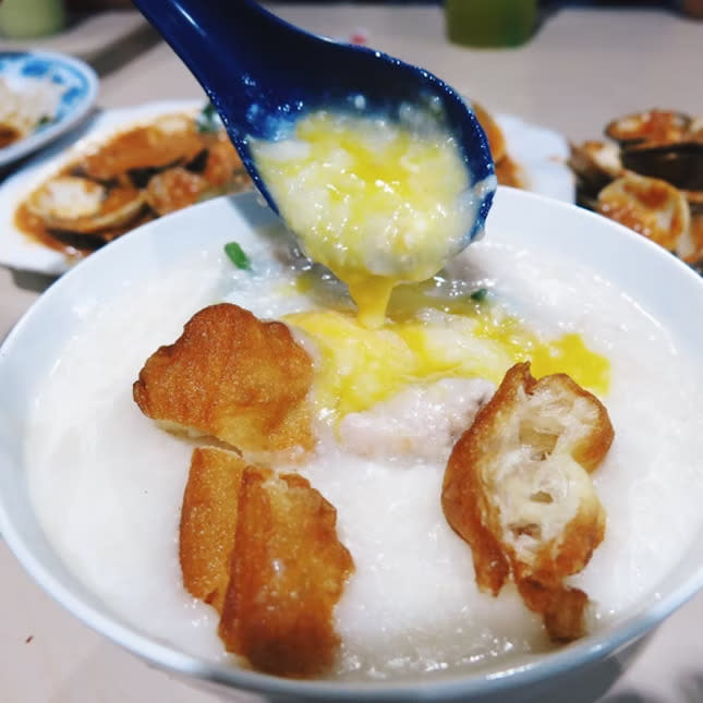 Bedok 85 - chai chee pork porridge