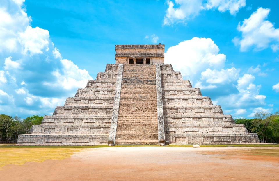 <h1 class="title">Chichen Itza. Mexico. Archaeological Site. View of the Imposing Castle (el Castillio)</h1><cite class="credit">Photo: Getty Images</cite>