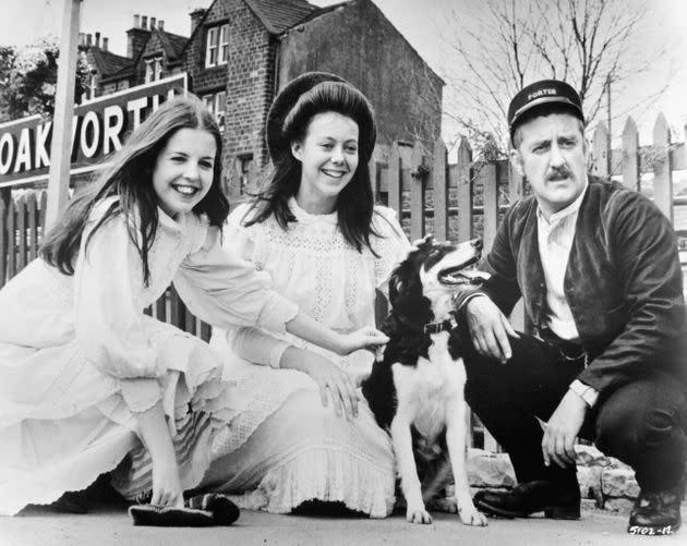 Sally Thomsett, Jenny Agutter and Bernard Cribbins in a scene from the film The Railway Children, 1970. (Photo by Universal/Getty Images) (Photo: Michael Ochs Archives via Getty Images)