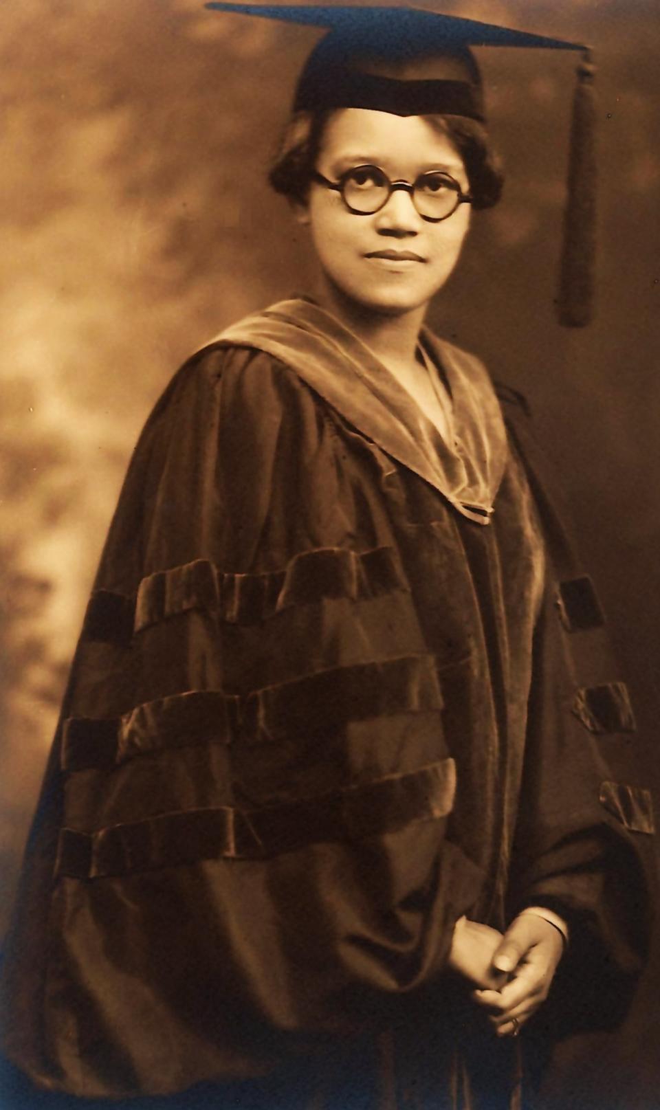 <p>1921 – SADIE TANNER MOSSELL ALEXANDER – EDUCTATION – First African-American woman to earn a Ph.D. — Sadie Tanner Mossell Alexander, Ph.D. graduation, University of Pennsylvania. (Via Wikipedia) </p>
