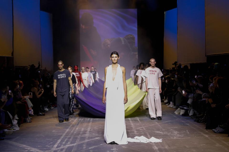 BERLIN, GERMANY - MARCH 16: Models walk the runway at the Jean Gritsfeldt show during the Mercedes-Benz Fashion Week Berlin March 2022 at Kraftwerk Mitte on March 16, 2022 in Berlin, Germany. (Photo by Sebastian Reuter/Getty Images for Nowadays )