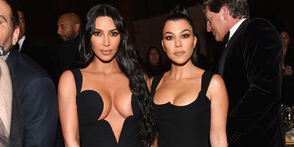 kourtney kardashian trolled kim instagram