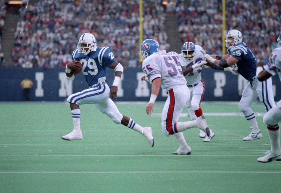 Eric Dickerson outran the Broncos in the Colts win over Denver 55-23 in a Monday Night Football matchup Oct. 21, 1988.