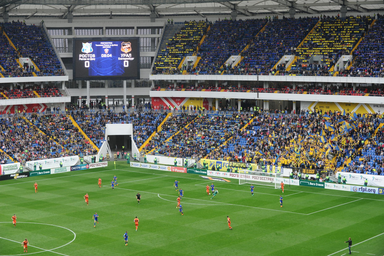 El estadio Rostov Arena, en Rostov del Don (Rusia) surante un encuentro liguero del FC Rostov la pasada temporada. (Foto: REUTERS/Sergei Pivovarov)