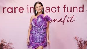 Selena Gomez fashion gallery update