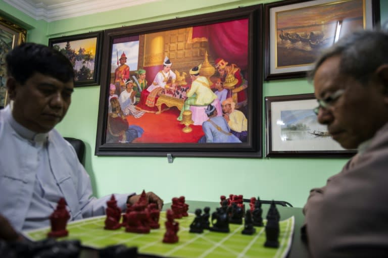 People play Sittuyin at the Myanmar Chess Federation in Yangon