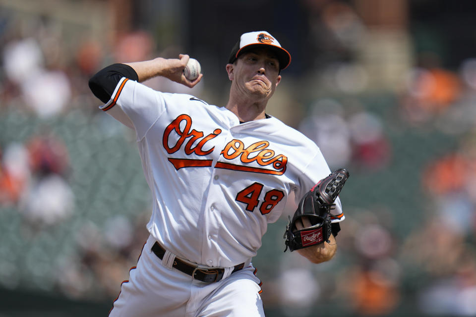 Baltimore Orioles starting pitcher Kyle Gibson throws to the Chicago White Sox during the second inning of a baseball game, Wednesday, Aug. 30, 2023, in Baltimore. (AP Photo/Julio Cortez)