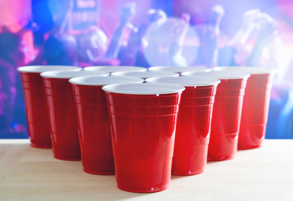 beer pong