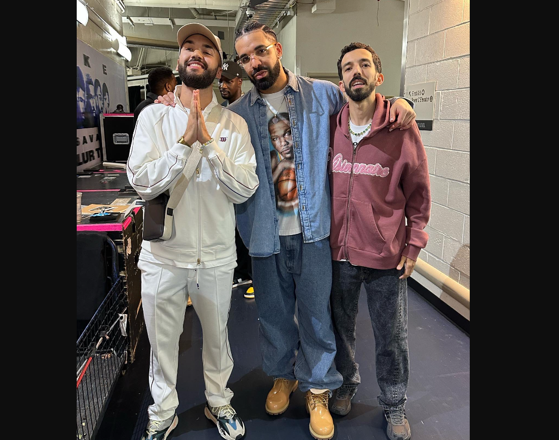 Une rencontre unique entre Bligflo et Oli et le chanteur Drake, où les deux rappeurs français ont eu l’occasion de lui remettre un joli cadeau. 