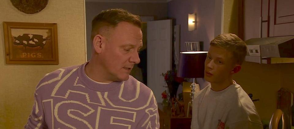 antony cotton as sean and liam mccheyne as dylan in coronation street