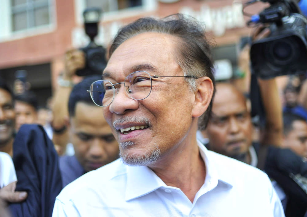 Datuk Seri Anwar Ibrahim leaves the PKR headquarters in Petaling Jaya February 26, 2020. — Picture by Shafwan Zaidon