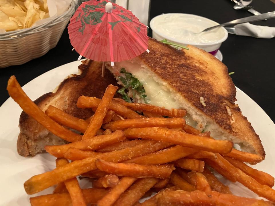 The Lockview is known for its ooey gooey gourmet grilled cheeses, and the No. 11 — mounds of mozzarella cheese, butter-poached lobster, arugula and lemon-pepper aioli on country butter top bread — is no exception. Usually grilled cheeses are served with Goldfish crackers, but sweet potato fries were substituted here.