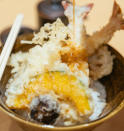 <p>Enjoy tempura served by chefs who graduated from the Tokyo Sushi Academy. </p>