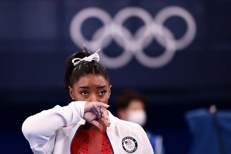 La gimnasta estadounidense Simone Biles obtuvo siete medallas olímpicas antes de retirarse por un 