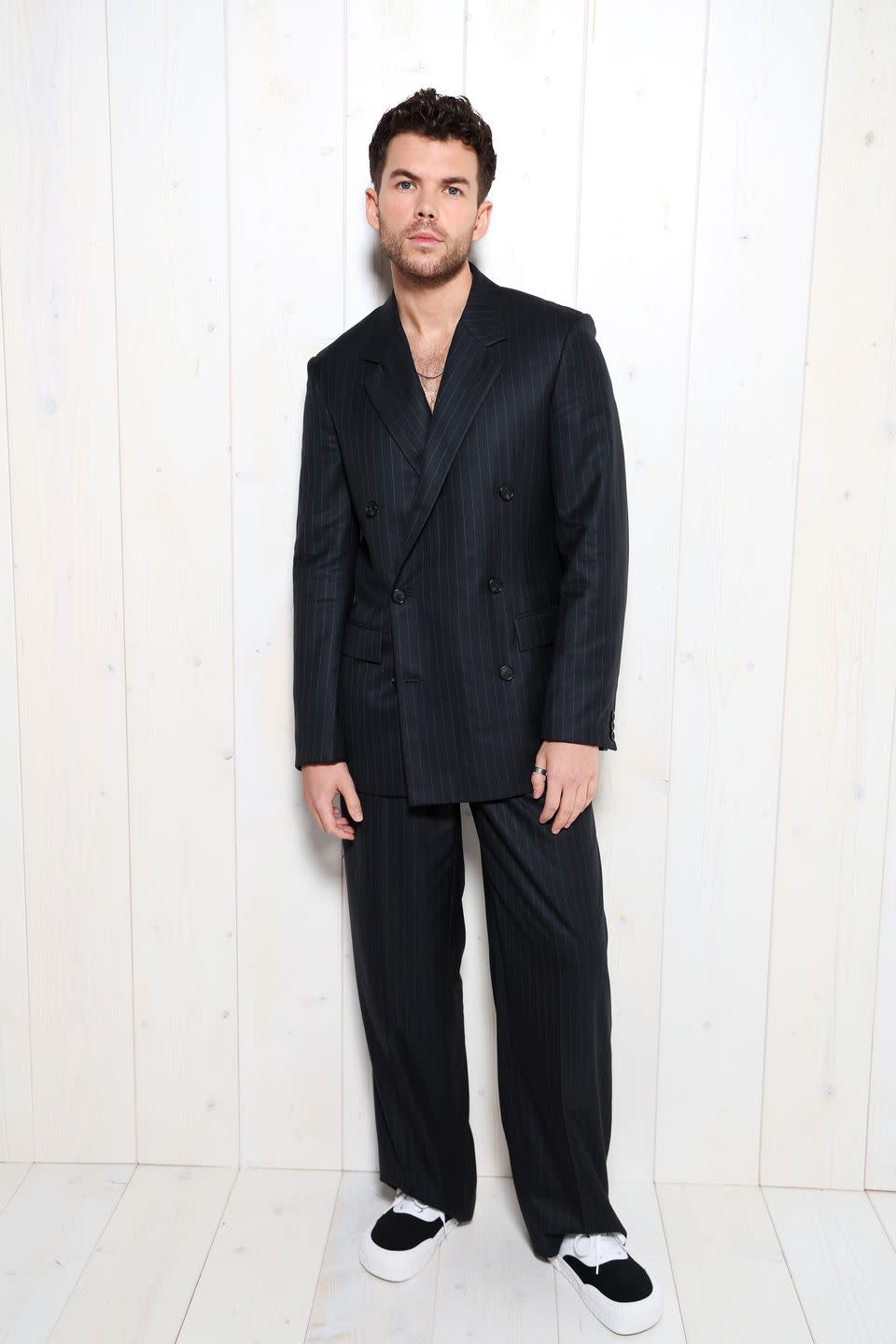 paris, france june 22 luke newton attends the loewe menswear springsummer 2025 show as part of paris fashion week on june 22, 2024 in paris, france photo by pascal le segretaingetty images for loewe