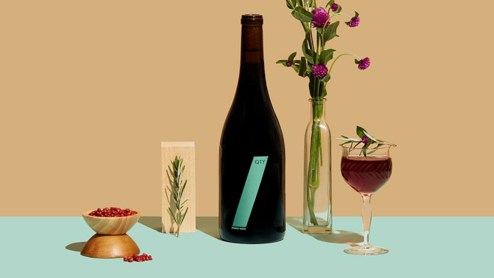 Best gifts for moms: Winc wine