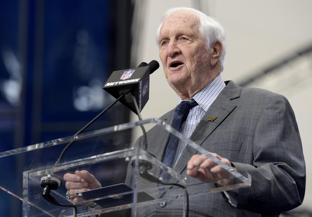 Former Dallas Cowboys scout Gil Brandt announces Dorance Armstrong Jr., as the team's fourth-round pick during the final day of the 2018 NFL Draft at AT&T Stadium in Arlington, Texas, on Saturday, April 28, 2018. (Max Faulkner/Fort Worth Star-Telegram/TNS via Getty Images)